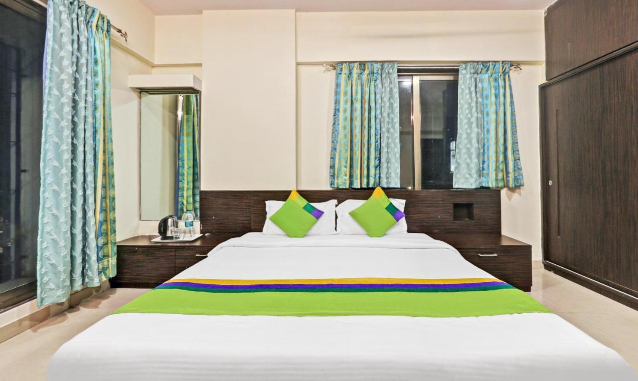 Treebo Trend Bandra Apartments ムンバイ エクステリア 写真