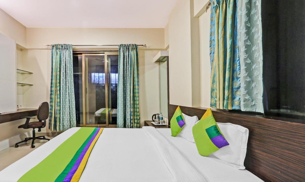 Treebo Trend Bandra Apartments ムンバイ エクステリア 写真