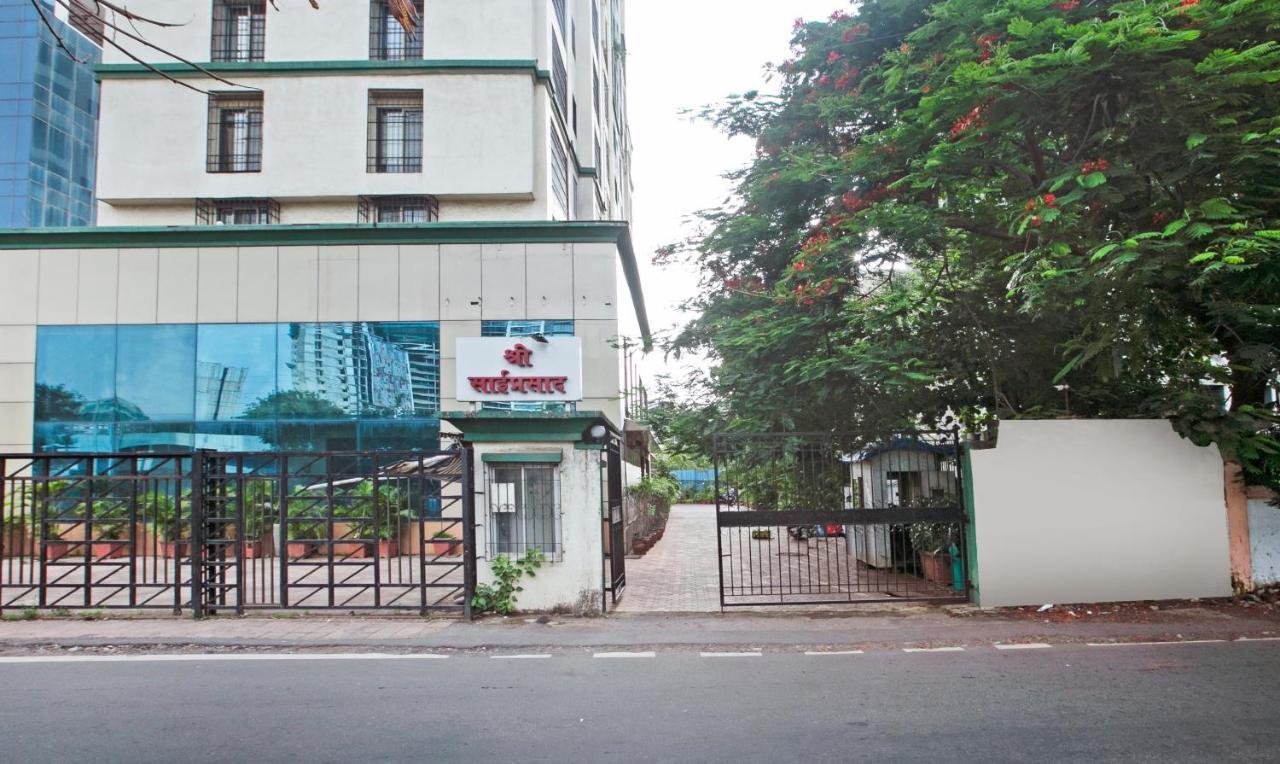 Treebo Trend Bandra Apartments ムンバイ エクステリア 写真